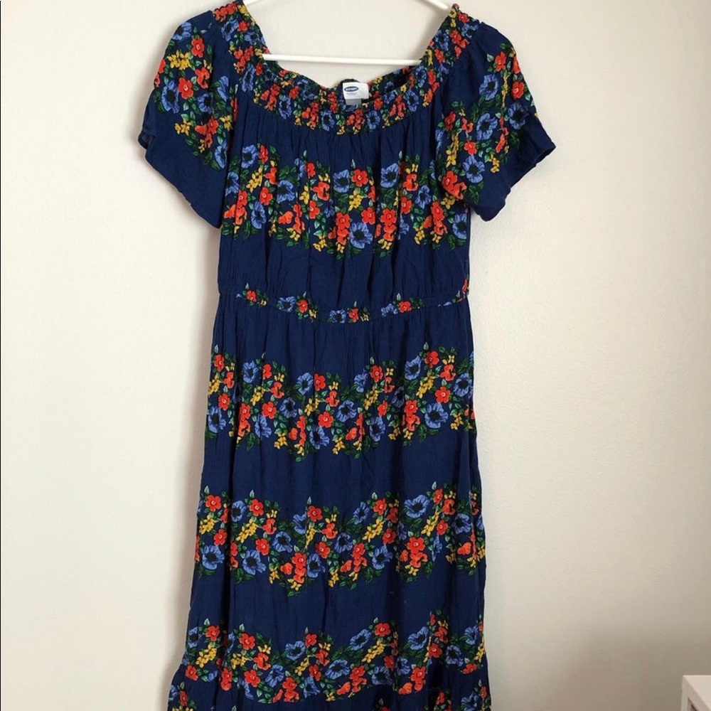 Off shoulder midi dress